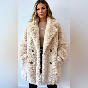 Free People Honey Pie Double-Breasted Teddy Lined
Coat Size S